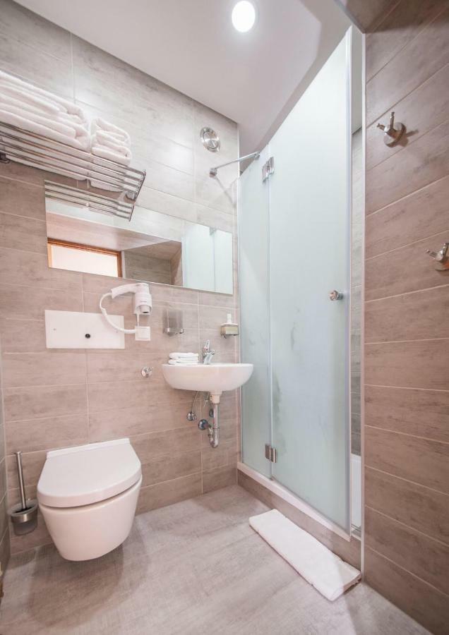 Studio 20Qm Mit Balkon Und Innenpool - 22040 Schluchsee Exterior photo